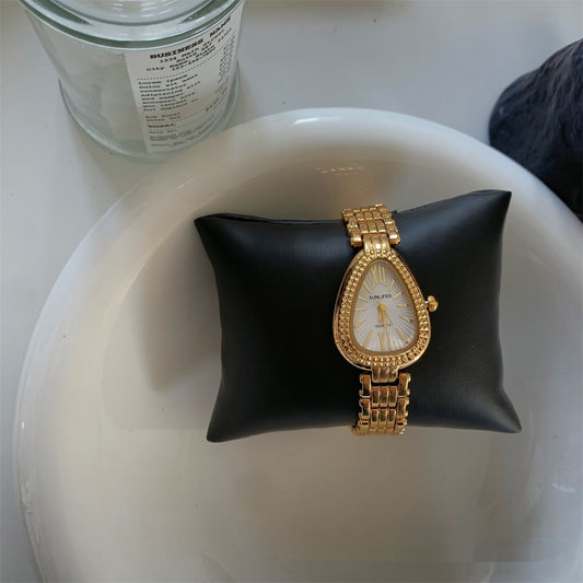 Golden Snake Head Gorgeous Chain Watch Women