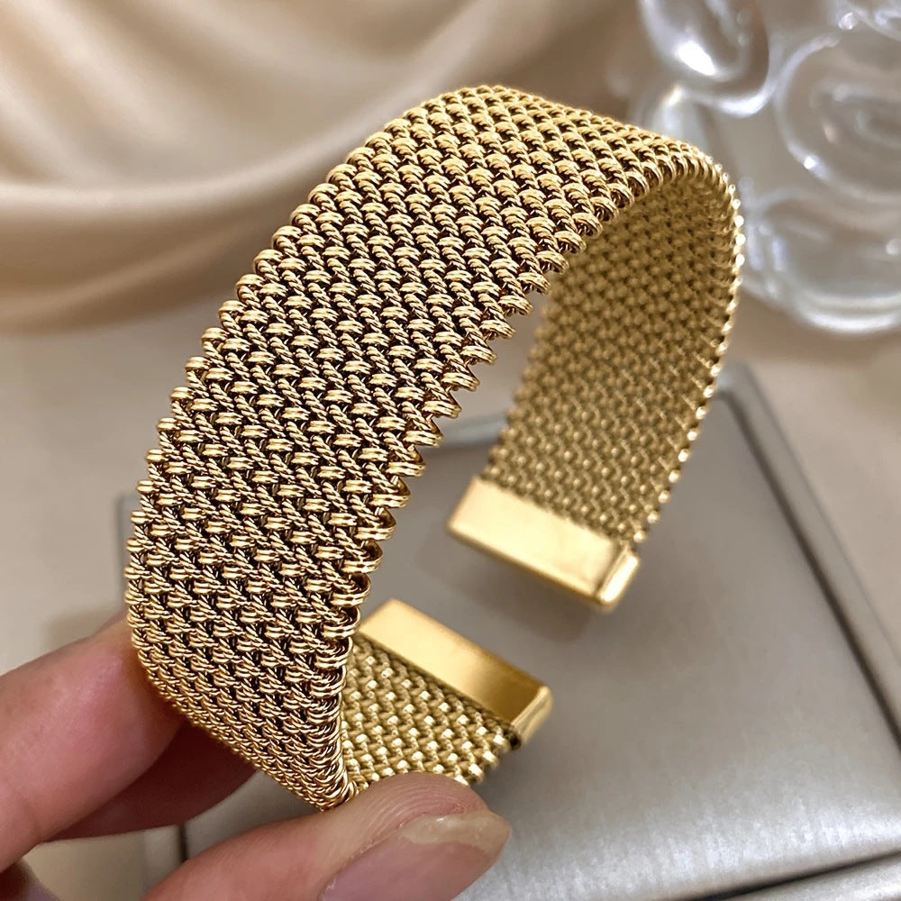 Women's Wire Embossed Titanium Steel Bracelet